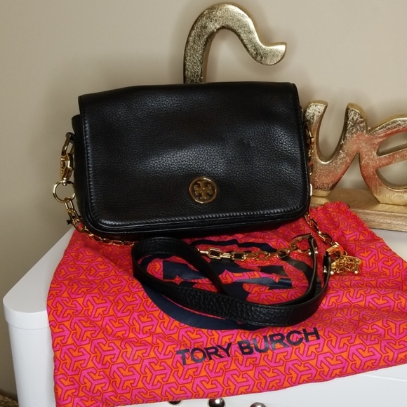 Tory Burch Handbags - Tory Burch Chain Purse